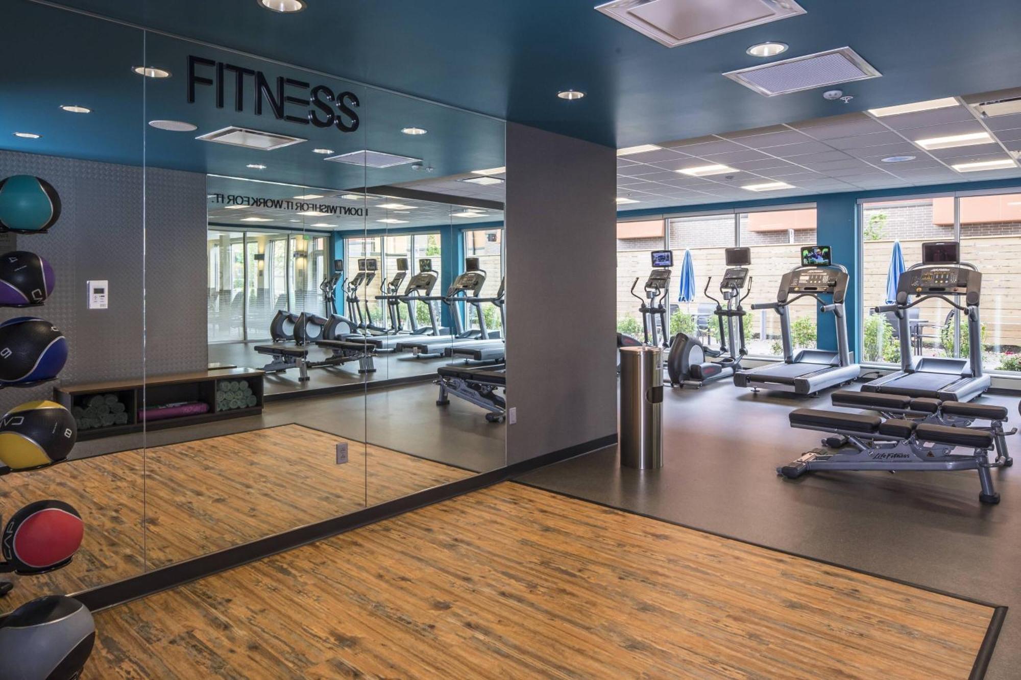 Fairfield Inn & Suites By Marriott Pittsburgh North/Mccandless Crossing McCandless Township Kültér fotó