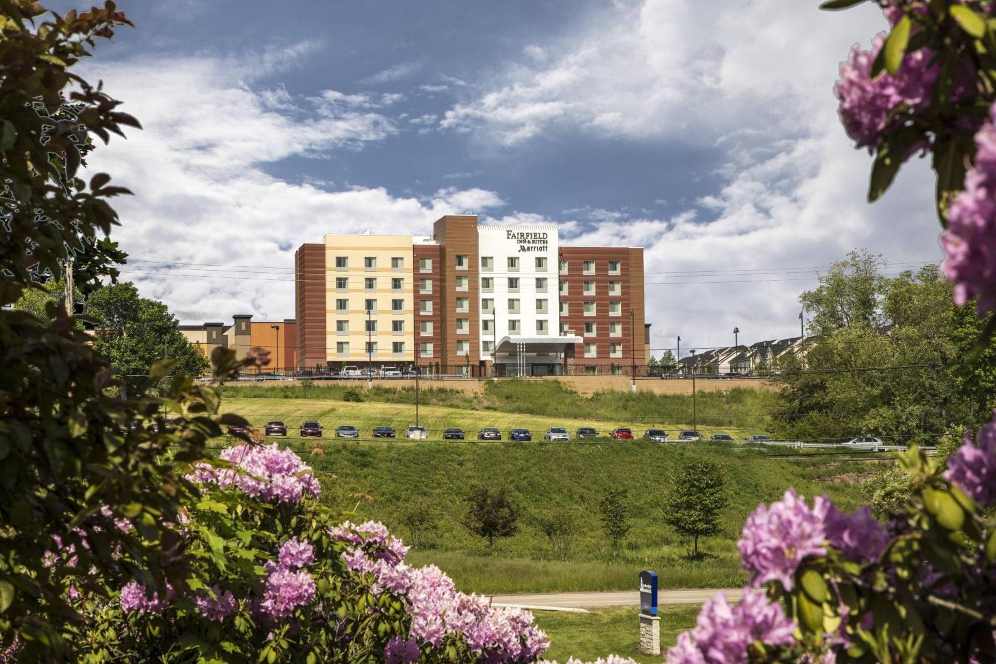 Fairfield Inn & Suites By Marriott Pittsburgh North/Mccandless Crossing McCandless Township Kültér fotó